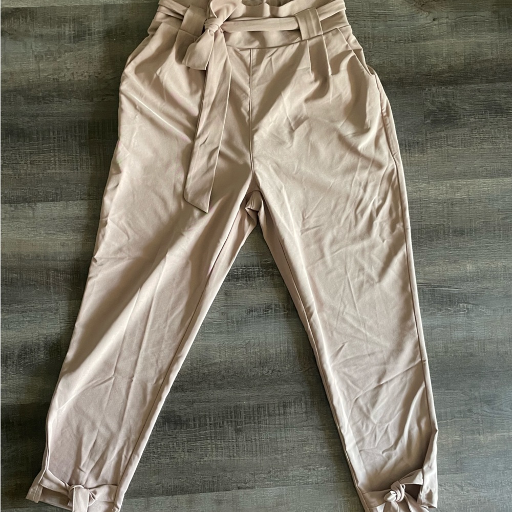 Woman’s beige medium work trousers